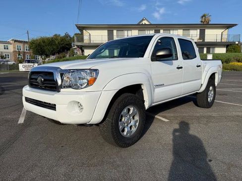 Used 2007 Toyota Tacoma PreRunner RWD image 1