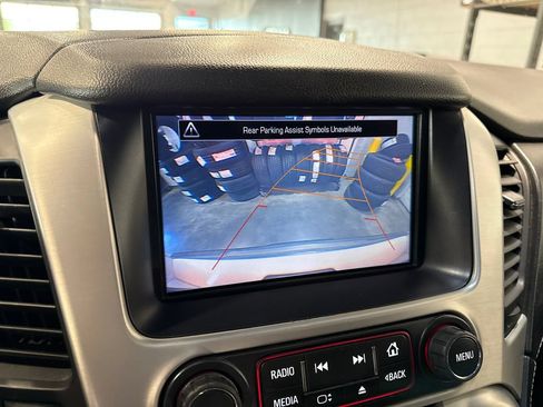 Used 2016 GMC Yukon XL SLT RWD image 22