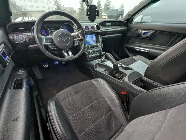 Used 2021 Ford Mustang GT Premium w/ GT Performance Package RWD image 2