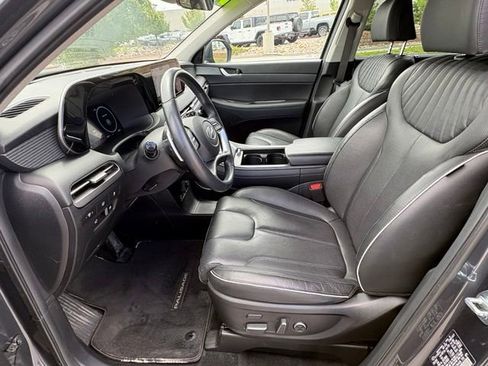 Used 2024 Hyundai Palisade Limited AWD/4WD image 12
