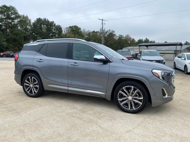 Used 2018 GMC Terrain Denali w/ Advanced Safety Package FWD image 7