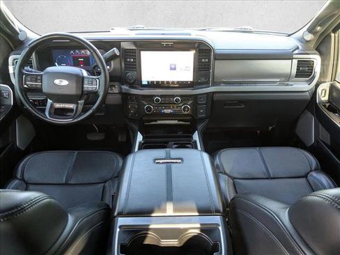 Used 2025 Ford F350 Platinum AWD/4WD image 17