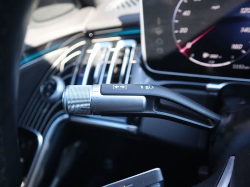 Used 2024 Mercedes-Benz S 580e 4MATIC Sedan image 23