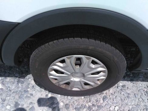 Used 2024 Ford Transit 350 XLT RWD image 8