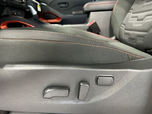 New 2026 Nissan Frontier PRO-4X w/ Pro-4x Convenience Package AWD/4WD image 25