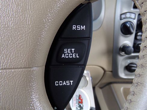 Used 2004 Ford Explorer Sport Trac XLT image 57