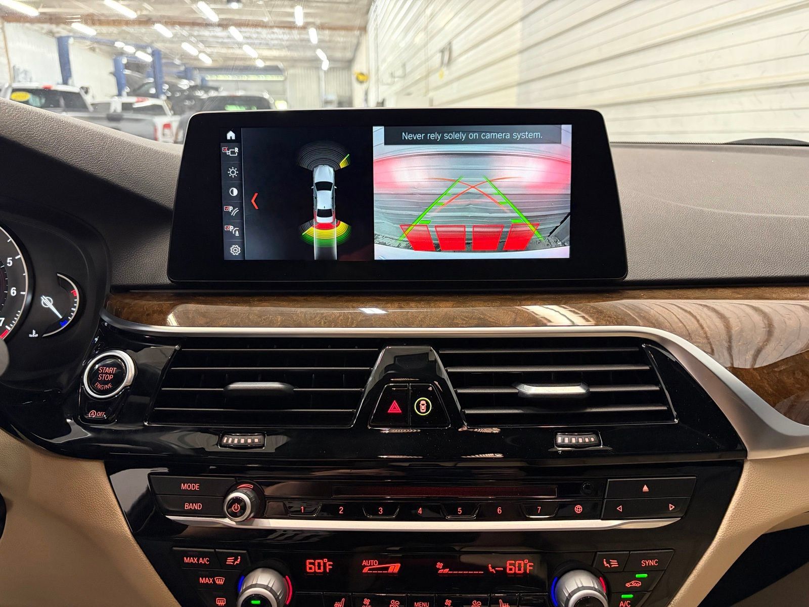 Used 2018 BMW 530i xDrive AWD/4WD image 19