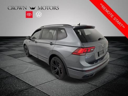 Used 2024 Volkswagen Tiguan SE R-Line FWD image 9