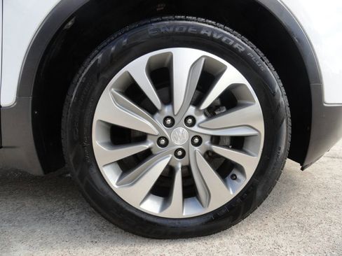 Used 2018 Buick Encore Preferred image 26