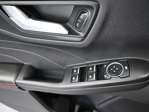Used 2023 Ford Escape ST-Line w/ Tech Pack #1 FWD image 33