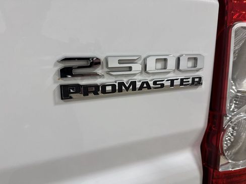 Used 2023 RAM ProMaster 2500 FWD image 25