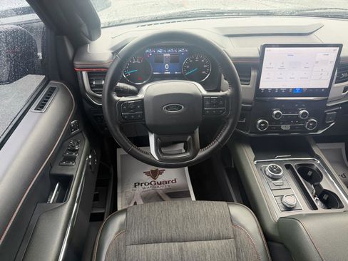 Used 2022 Ford Expedition Timberline AWD/4WD image 17