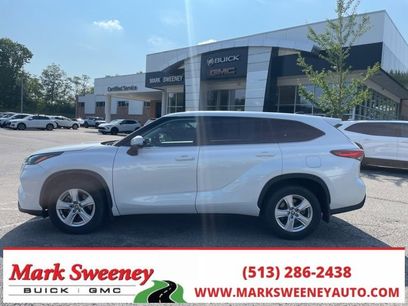 Used 2023 Toyota Highlander L