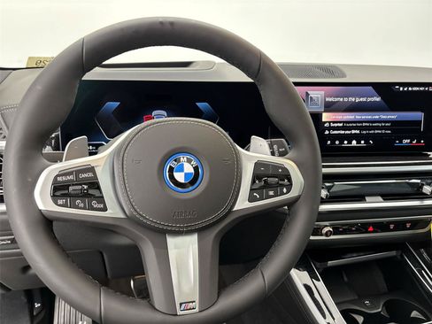 New 2026 BMW X5 xDrive50e w/ M Sport Package AWD/4WD image 22