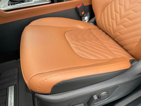 New 2026 Kia Sportage X-Line w/ X-Line Technology Package image 21