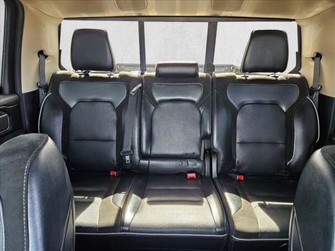 Used 2019 RAM 1500 Laramie image 12