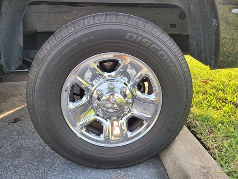 Used 2018 RAM 2500 Tradesman w/ Chrome Appearance Group AWD/4WD image 7
