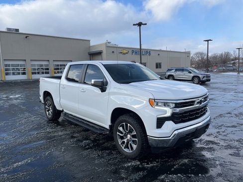 Used 2023 Chevrolet Silverado 1500 LT image 7