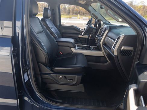 Used 2017 Ford F350 Lariat w/ Chrome Package image 30