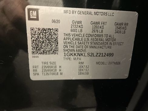 Used 2020 GMC Acadia SLE w/ Driver Convenience Package FWD image 27