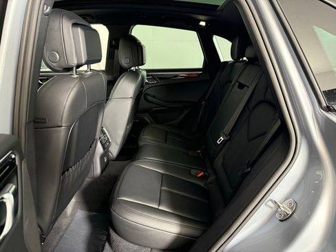 New 2026 Porsche Macan image 24