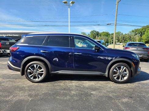 Certified 2023 INFINITI QX60 Luxe w/ Cargo Package AWD/4WD image 6