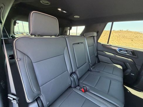 New 2026 GMC Yukon Elevation w/ LPO, Get Active Package RWD image 17