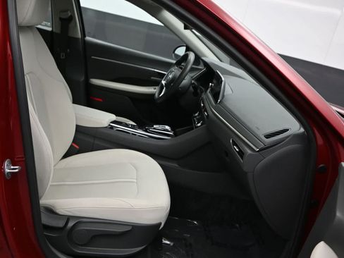 Used 2023 Hyundai Sonata SEL FWD image 11