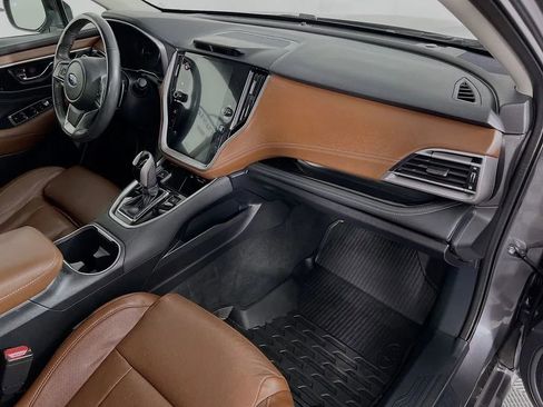 Used 2021 Subaru Outback Touring w/ Popular Package #2 image 32