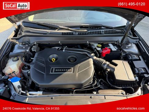 Used 2014 Lincoln MKZ FWD image 25