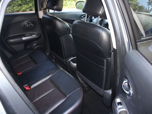 Used 2013 Nissan Juke SL w/ Midnight Edition AWD/4WD image 6
