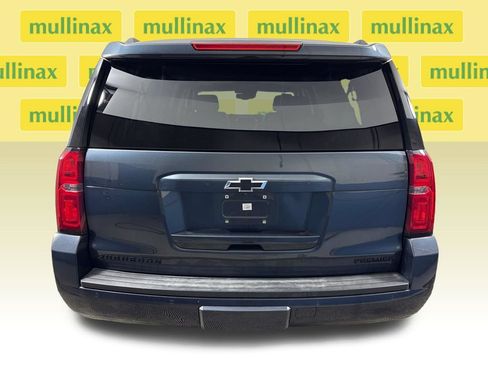 Used 2019 Chevrolet Suburban Premier AWD/4WD image 9