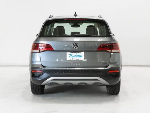 Used 2024 Volkswagen Taos S AWD/4WD image 27