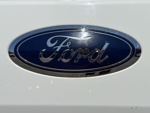 Used 2019 Ford F150 Lariat w/ Trailer Tow Package AWD/4WD image 11