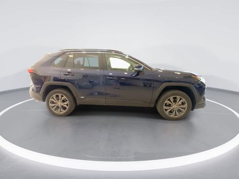 Used 2025 Toyota RAV4 XLE Premium w/ Weather Package AWD/4WD image 9