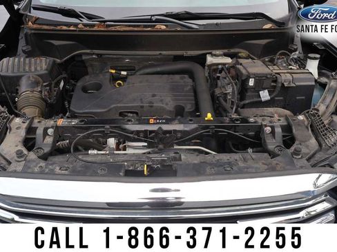 Used 2024 GMC Terrain SLT AWD/4WD image 35