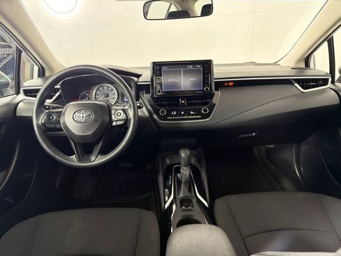 Used 2022 Toyota Corolla LE FWD image 24