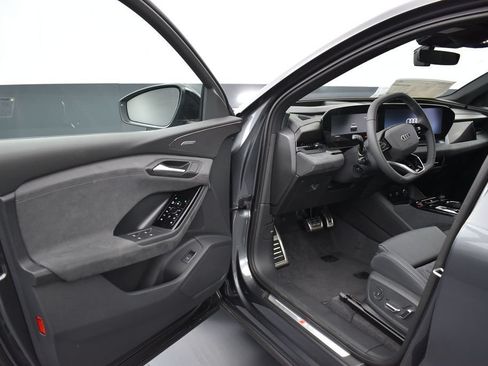 New 2027 Audi SQ6 e-tron Premium Plus AWD/4WD image 5