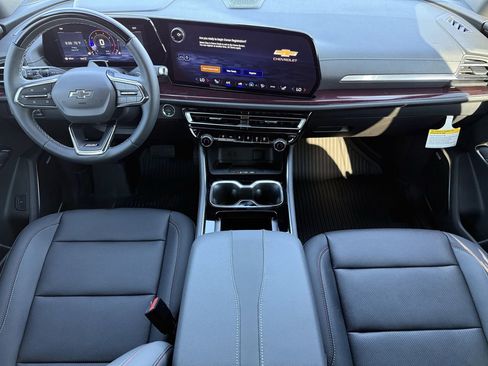 New 2026 Chevrolet Traverse Z71 w/ Enhanced Driving Package image 10