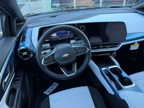 New 2026 Chevrolet Equinox EV LT FWD image 13