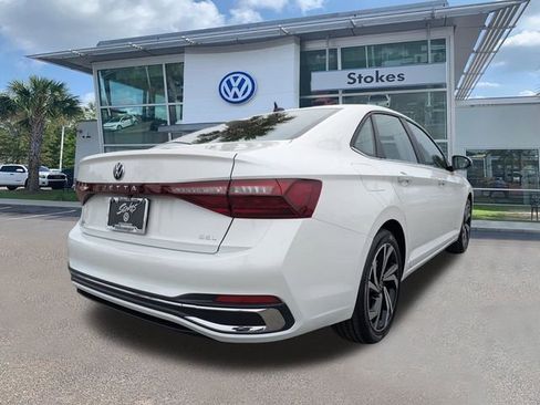 New 2026 Volkswagen Jetta SEL FWD image 4