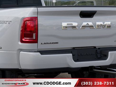 New 2026 RAM 3500 Laramie AWD/4WD image 13