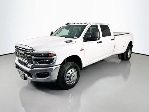 New 2026 RAM 3500 Tradesman AWD/4WD image 3