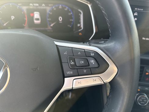 Used 2023 Volkswagen Jetta SEL image 17