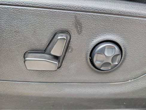 Used 2022 RAM 1500 Rebel w/ Rebel Level 2 Equipment Group RWD image 15