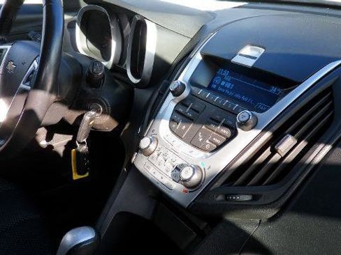 Used 2011 Chevrolet Equinox LT w/ All-Star Package image 13