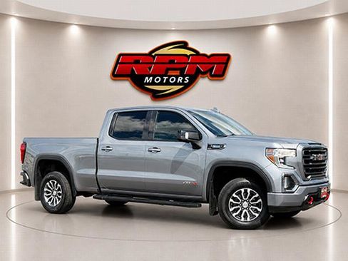 Used 2022 GMC Sierra 1500 AT4 AWD/4WD image 1