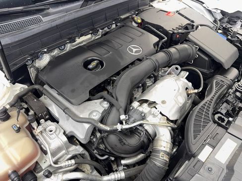 Used 2022 Mercedes-Benz GLB 250 image 81