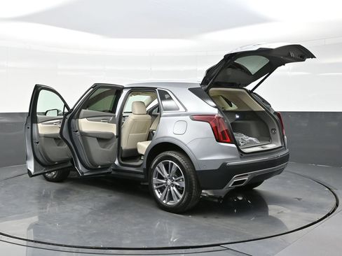 New 2025 Cadillac XT5 Premium Luxury w/ Technology Package image 38