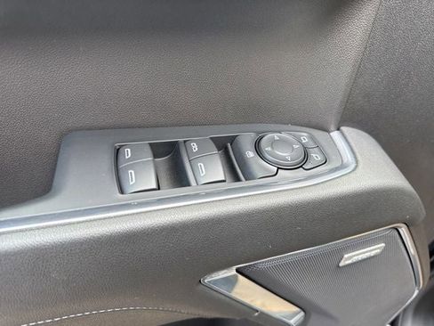 Used 2024 GMC Sierra 1500 Elevation w/ Elevation Premium Package AWD/4WD image 9